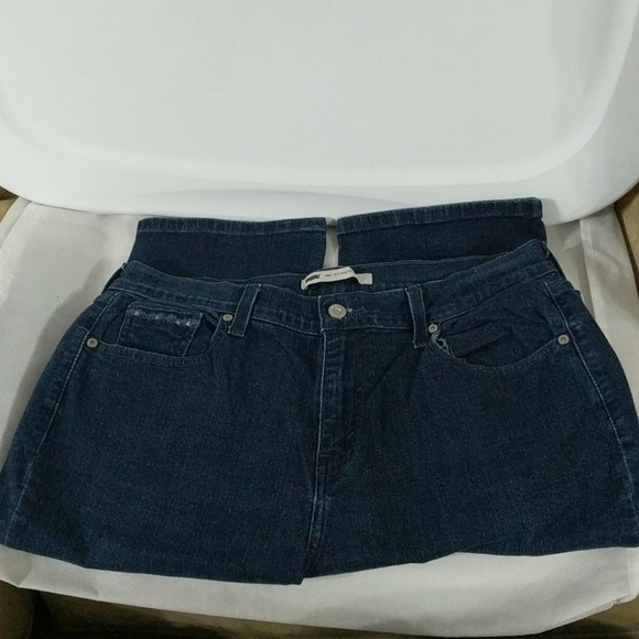 Levi's 505 Straight Leg Dark Wash High Rise Jeans - size 29 - Picture 1 of 6